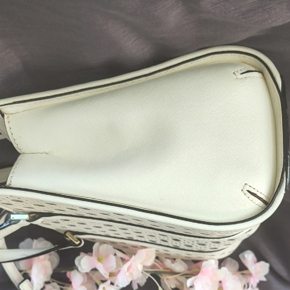 Kate Spade White Perforated Satchel/Crossbody - Picture 10 of 13